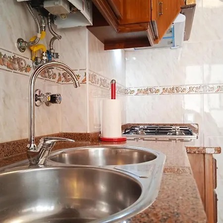 Chalas Place Apartment *