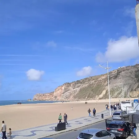 Daire Chalas Place *